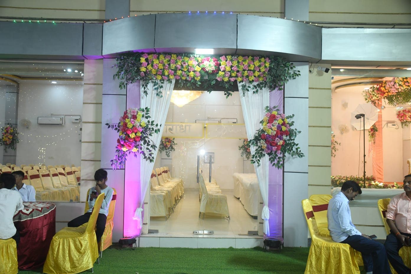 Radha Krishna Kalyan Mandap â photo 14